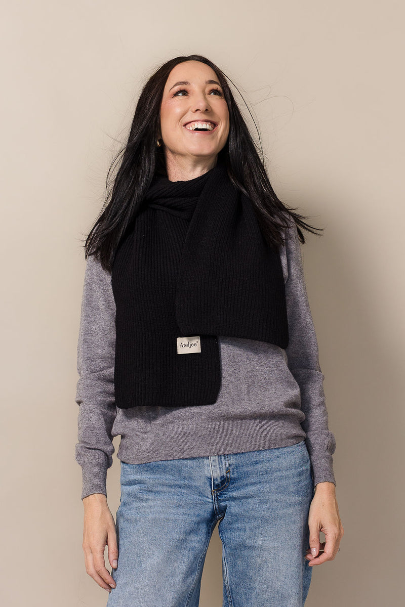 Nest Knit Scarf | Black