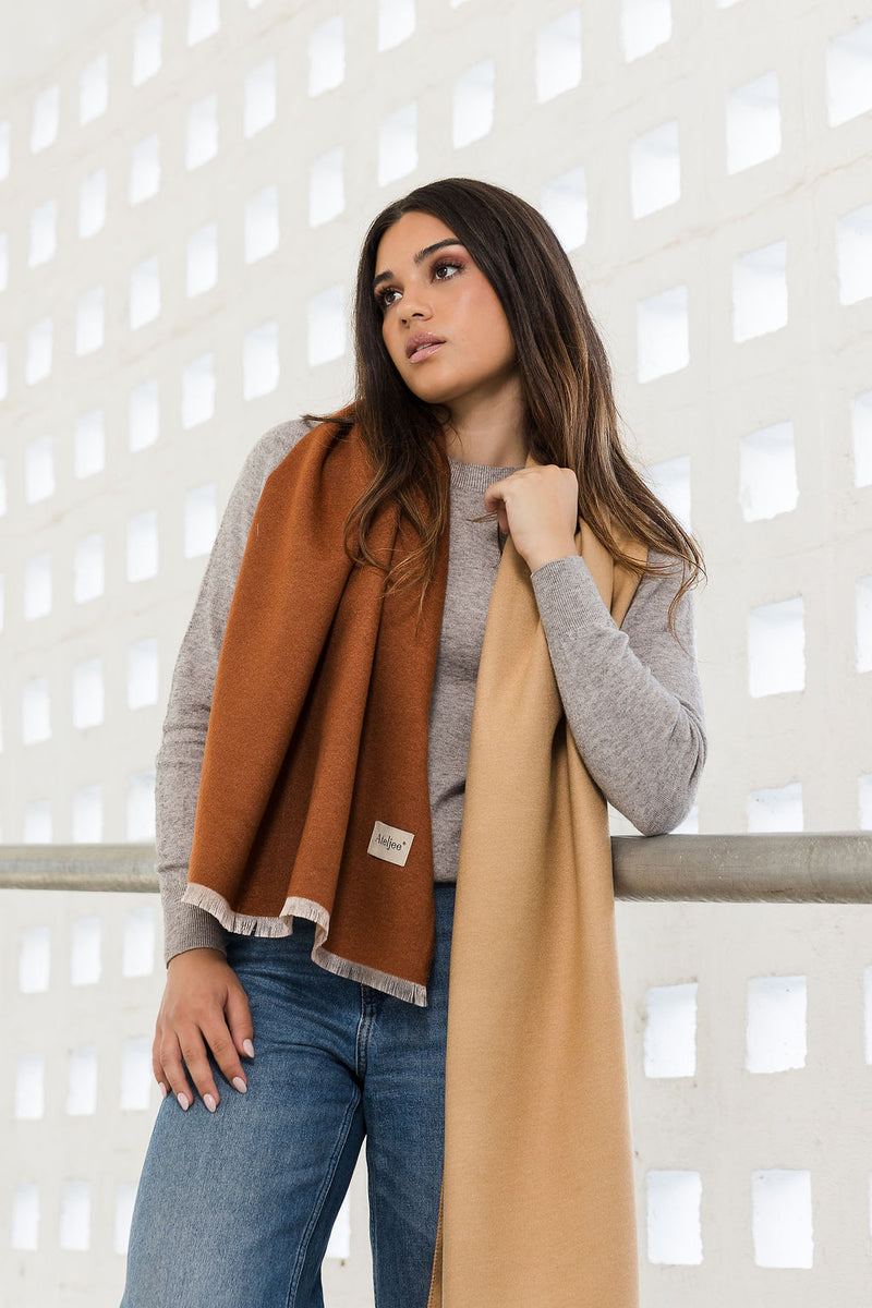 Reversible Wrap | Brown/Fudge