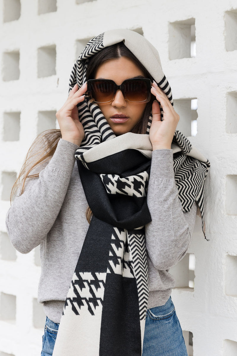 Mosaic Wrap | Black/Creme