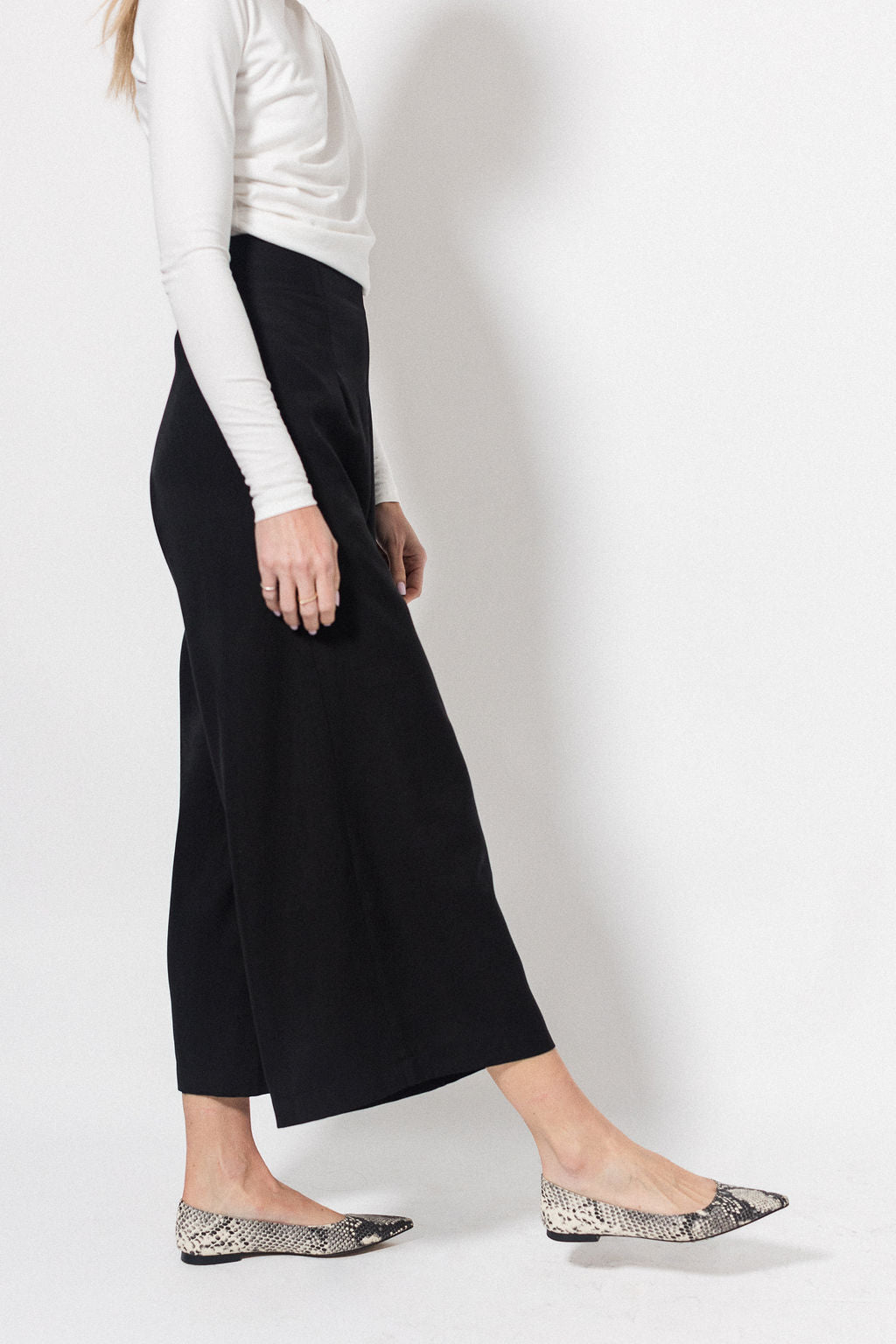 High Waisted Palazzo Pants | Black